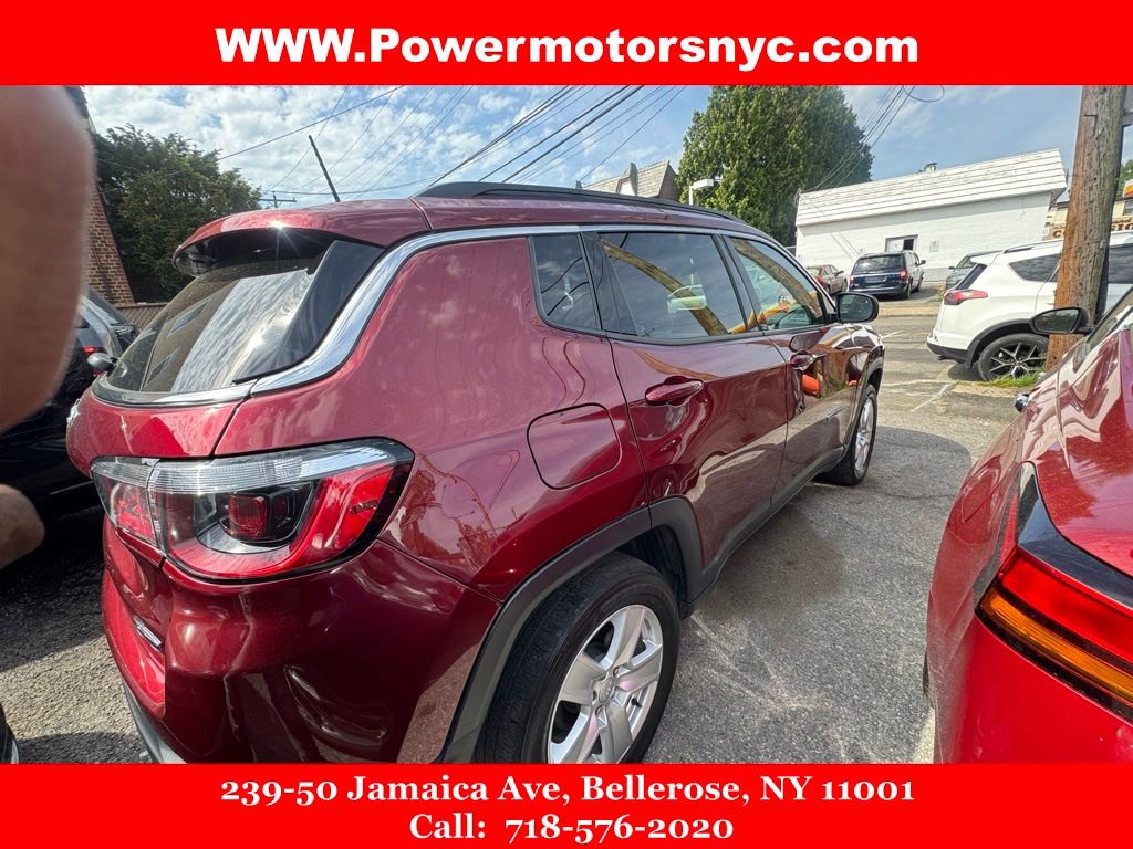 Used 2022 Jeep Compass Latitude AWD/4WD image 5