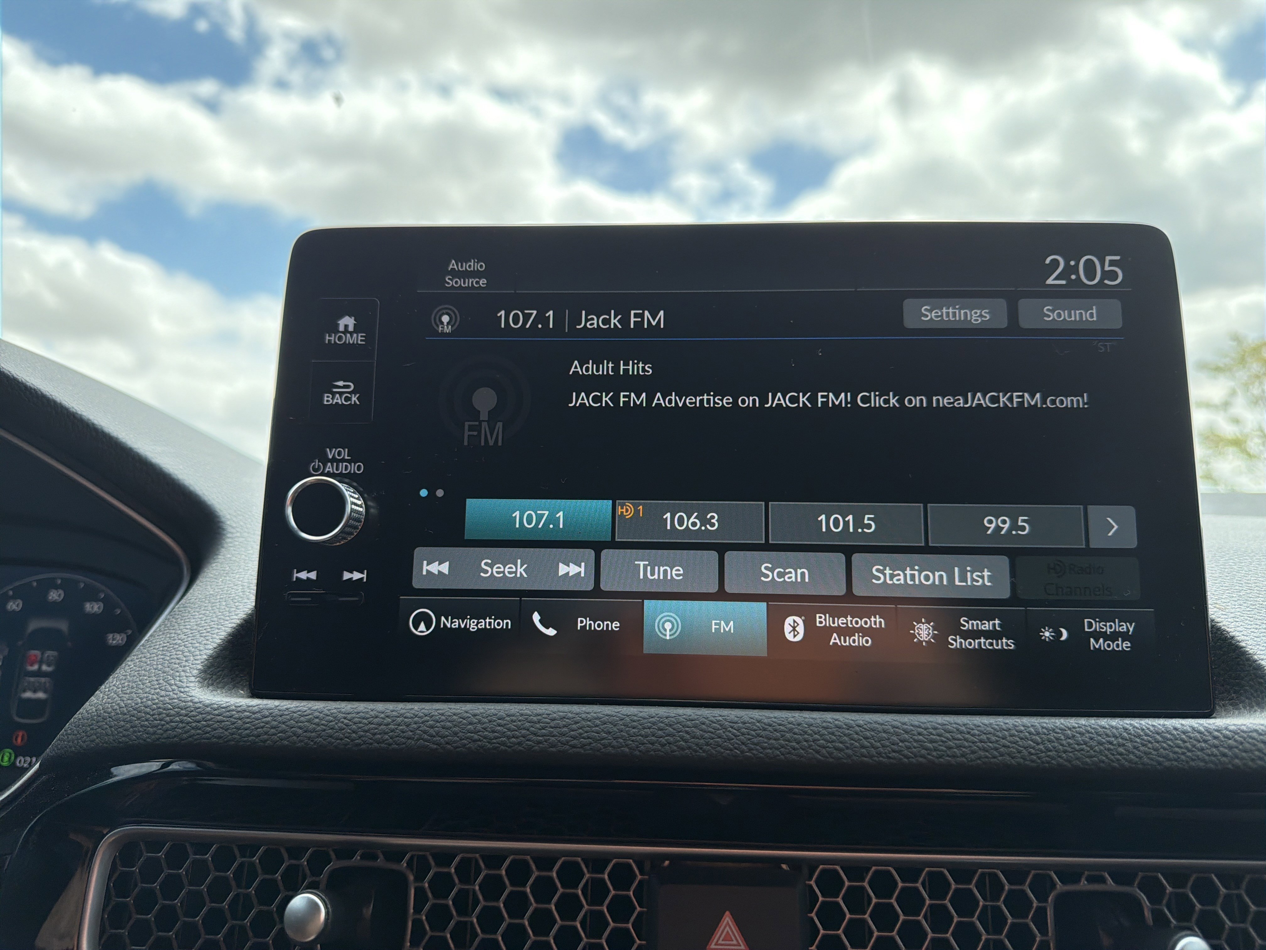 Certified 2024 Honda Civic Sport Touring image 30