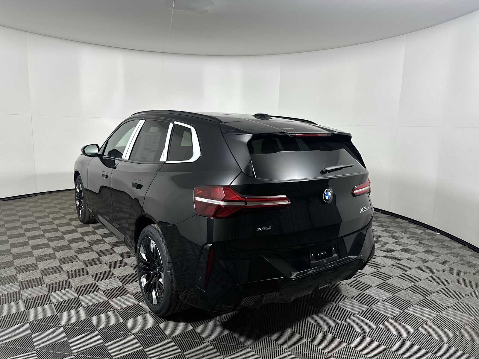 New 2026 BMW X3 xDrive30 w/ M Sport Package image 3