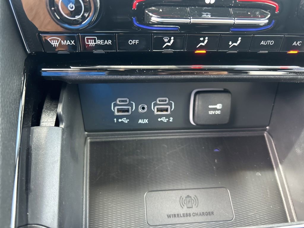 New 2025 Jeep Grand Cherokee Overland w/ Luxury Tech Group IV image 42