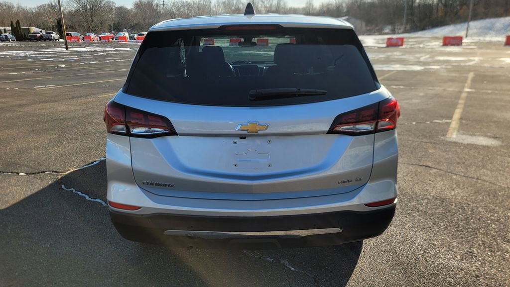 Used 2022 Chevrolet Equinox LT image 10