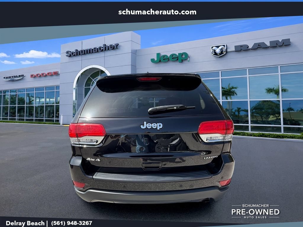 Used 2019 Jeep Grand Cherokee Laredo AWD/4WD image 6