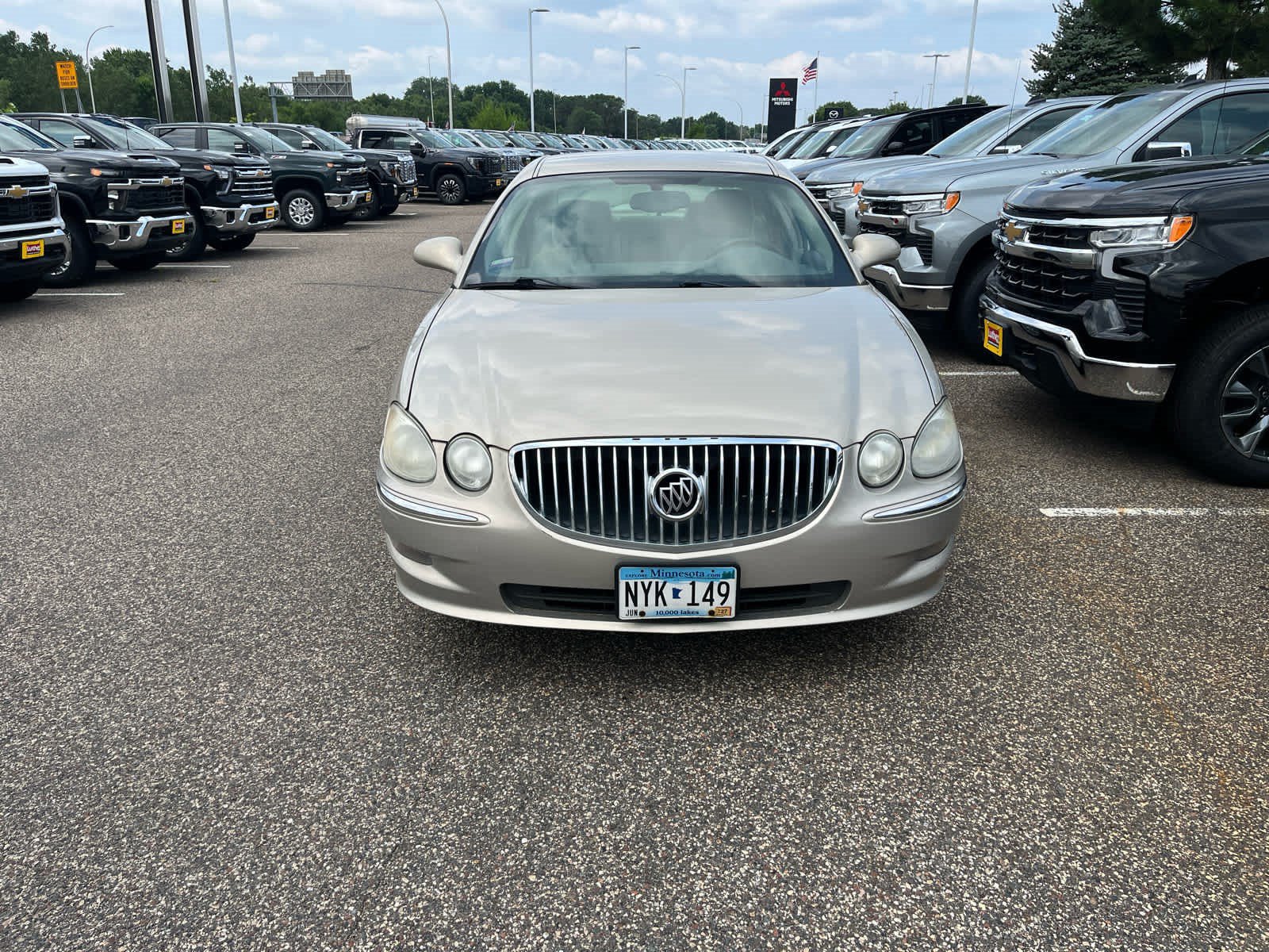 Used 2009 Buick LaCrosse CX FWD image 3