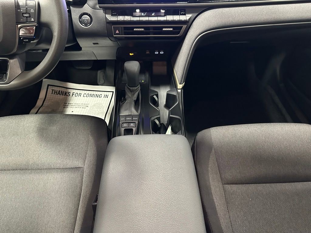 Used 2025 Toyota Camry LE FWD image 39