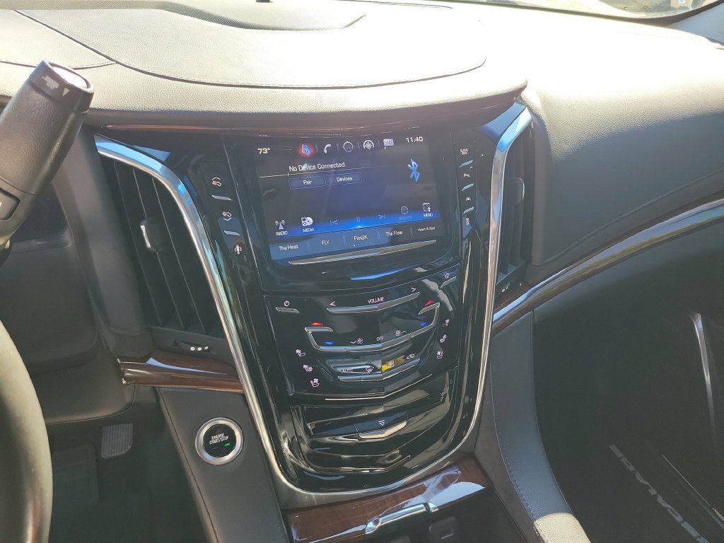 Used 2016 Cadillac Escalade Luxury AWD/4WD image 33