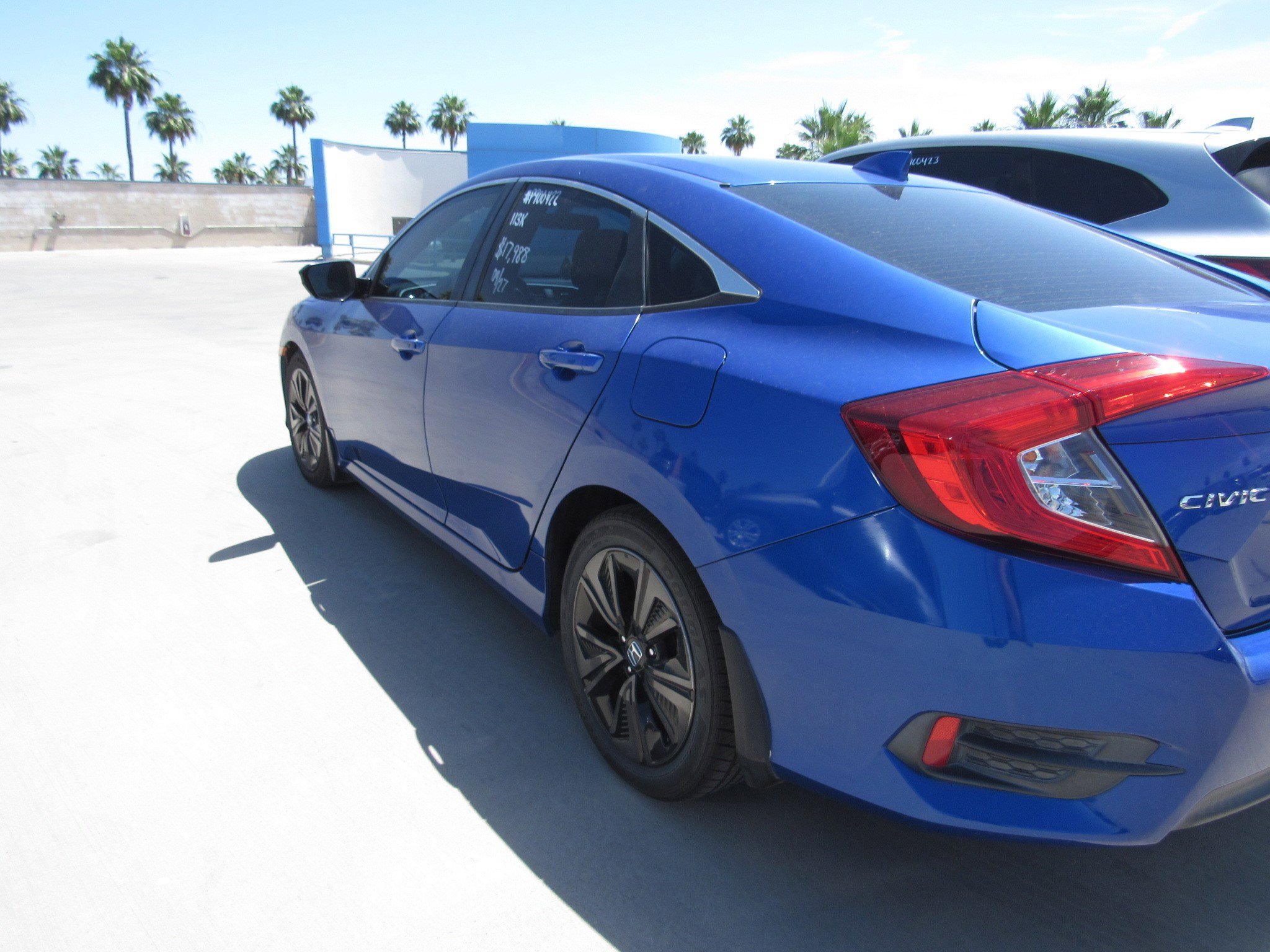 Used 2018 Honda Civic EX image 4