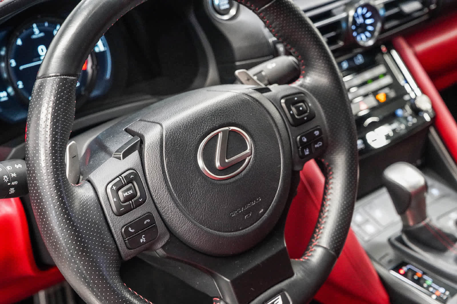 Used 2025 Lexus IS 350 F Sport w/ Navigation Package RWD image 21