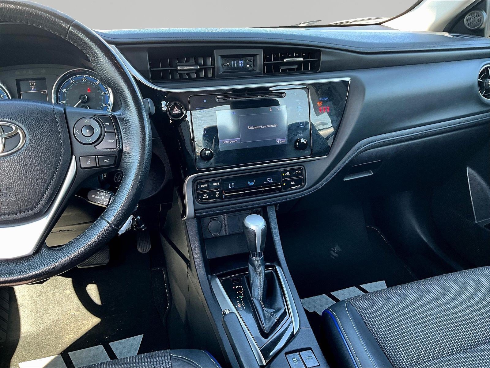 Used 2018 Toyota Corolla SE w/ Carpet Mat Package (TMS) FWD image 9