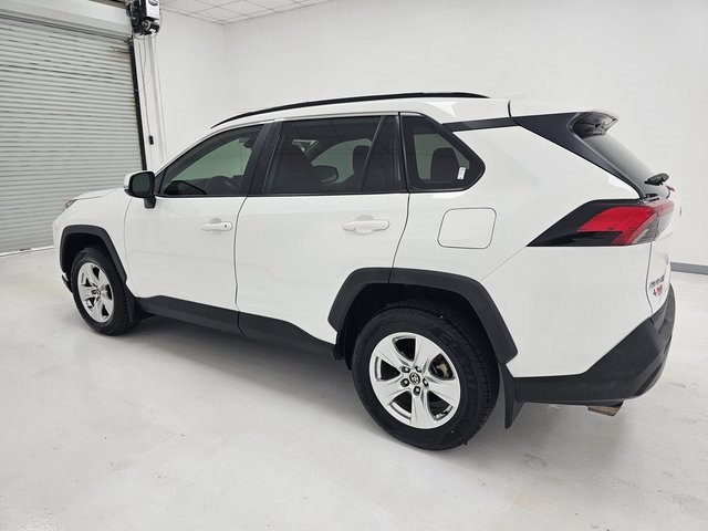 Used 2021 Toyota RAV4 XLE w/ Convenience Package image 36