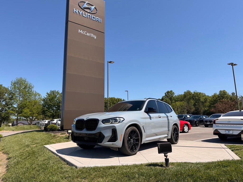 Used 2022 BMW X3 M40i AWD/4WD image 1