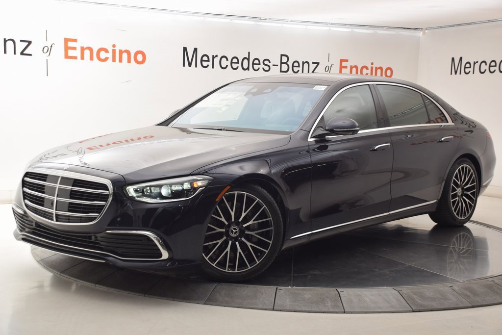 New 2025 Mercedes-Benz S 580 4MATIC Sedan image 2