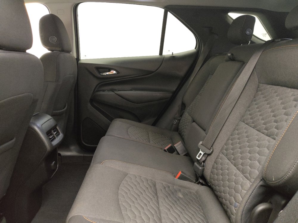 Used 2018 Chevrolet Equinox LT image 18