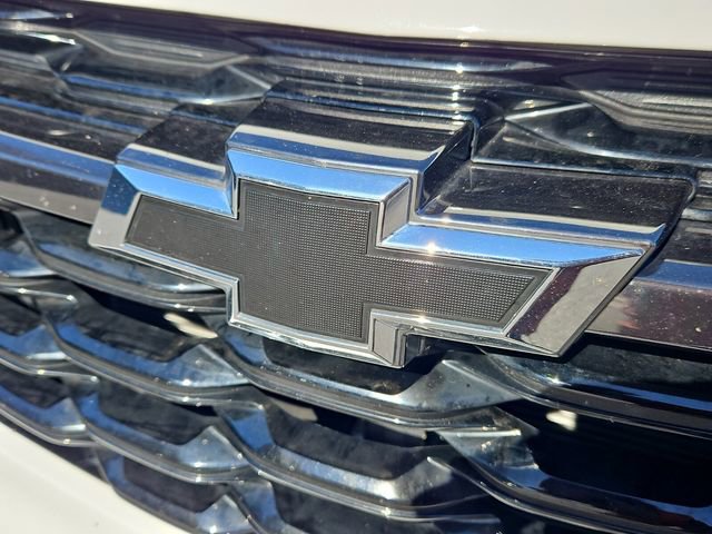 Used 2025 Chevrolet Trax RS w/ Sunroof Package image 27