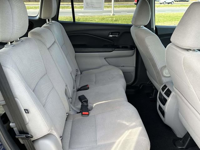 Used 2016 Honda Pilot LX image 11