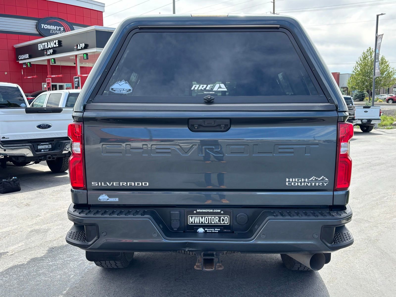Used 2020 Chevrolet Silverado 3500 High Country w/ Z71 Off-Road Package AWD/4WD image 9