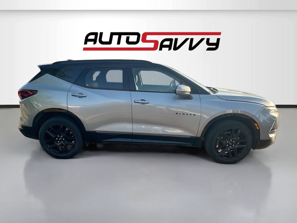 Used 2023 Chevrolet Blazer RS w/ Driver Confidence II Package AWD/4WD image 8