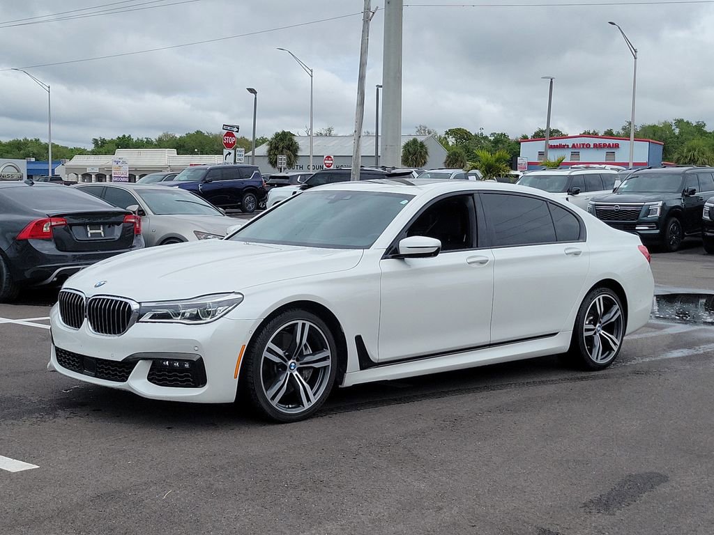 Used 2019 BMW 750i w/ Executive Package image 1