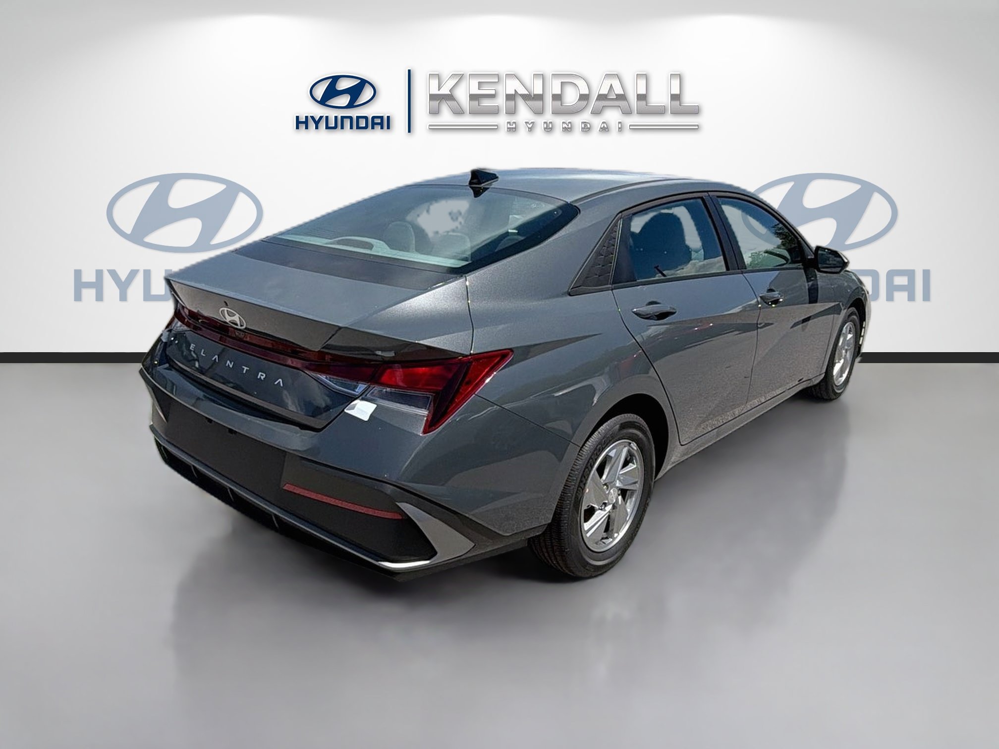 New 2026 Hyundai Elantra SE FWD image 6