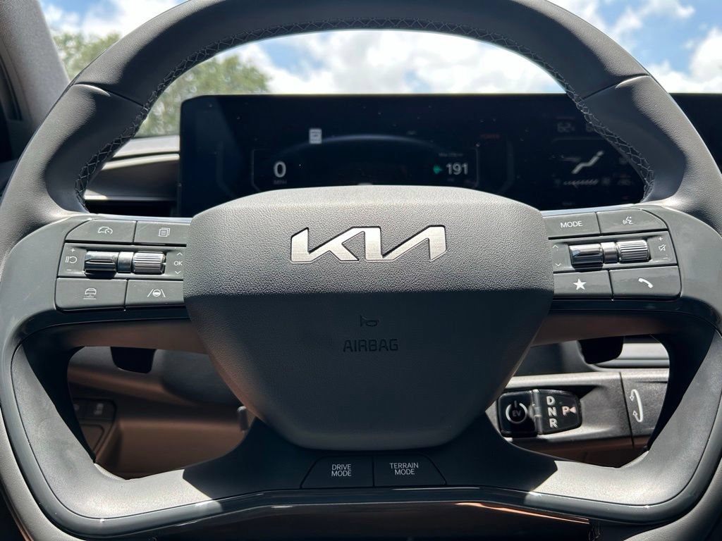 Used 2026 Kia EV9 Wind AWD/4WD image 23