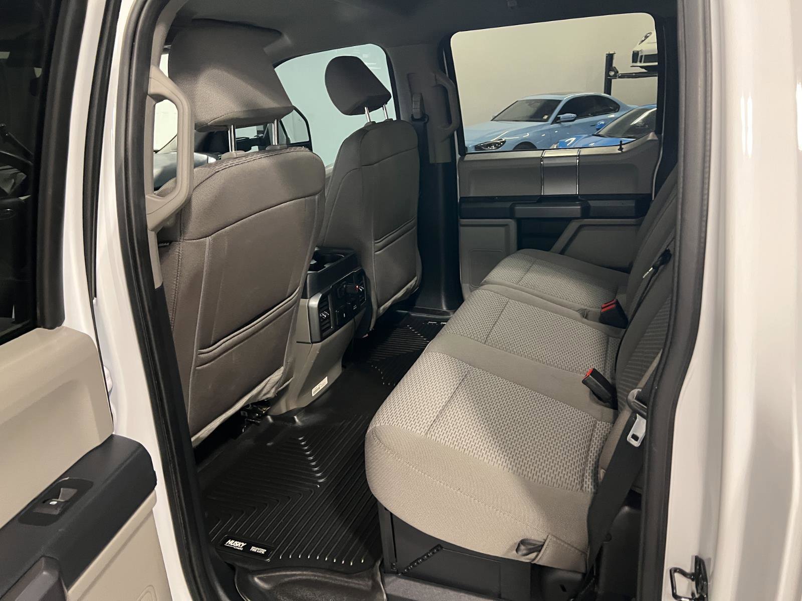 Used 2022 Ford F450 XLT w/ XLT Premium Package image 28