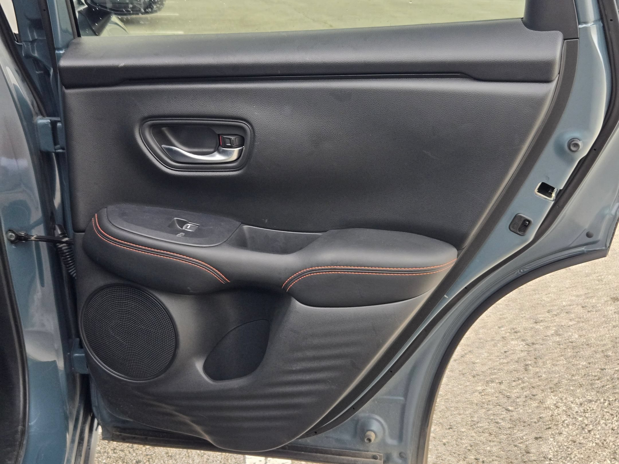 Used 2025 Honda HR-V Sport image 26
