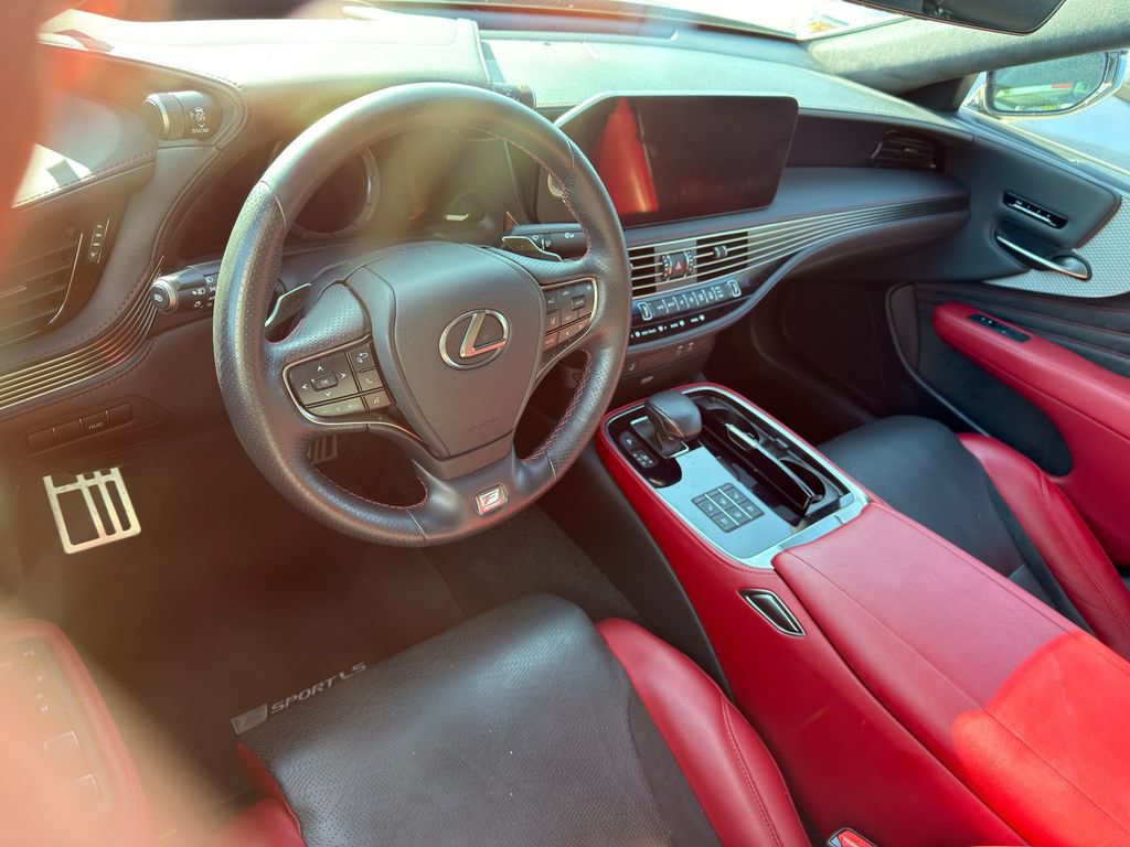 Certified 2023 Lexus LS 500 F Sport w/ Cold Weather Package (CK) RWD image 9
