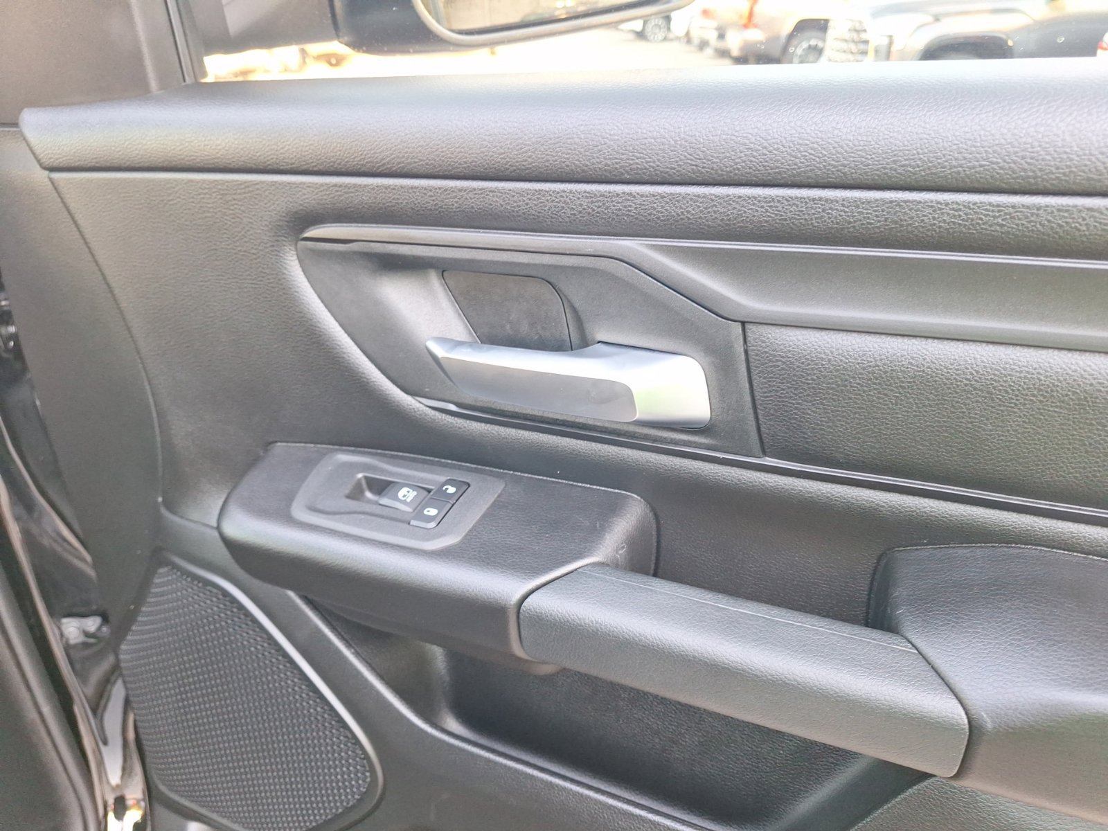 Used 2026 RAM 1500 Express AWD/4WD image 33