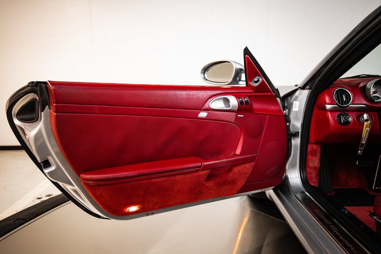 Used 2008 Porsche Boxster RS 60 Spyder RWD image 23