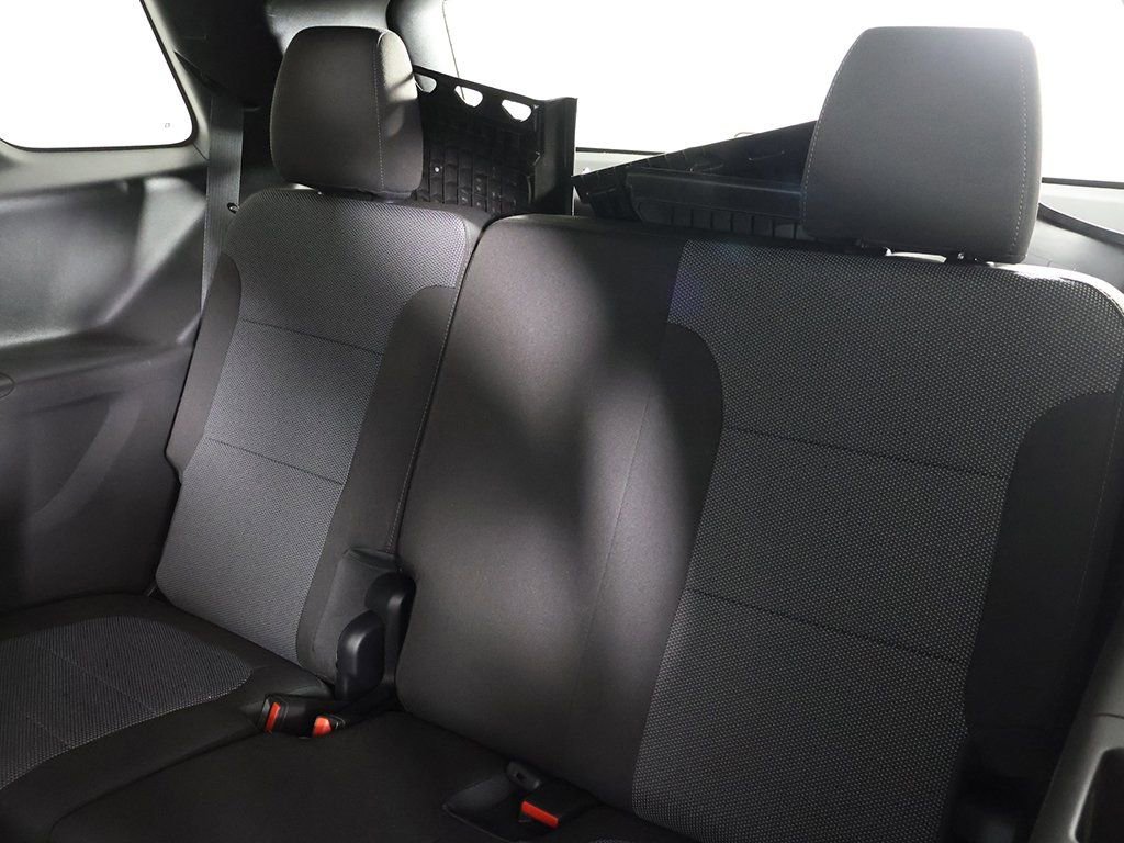 Used 2024 Chevrolet Traverse LT image 31