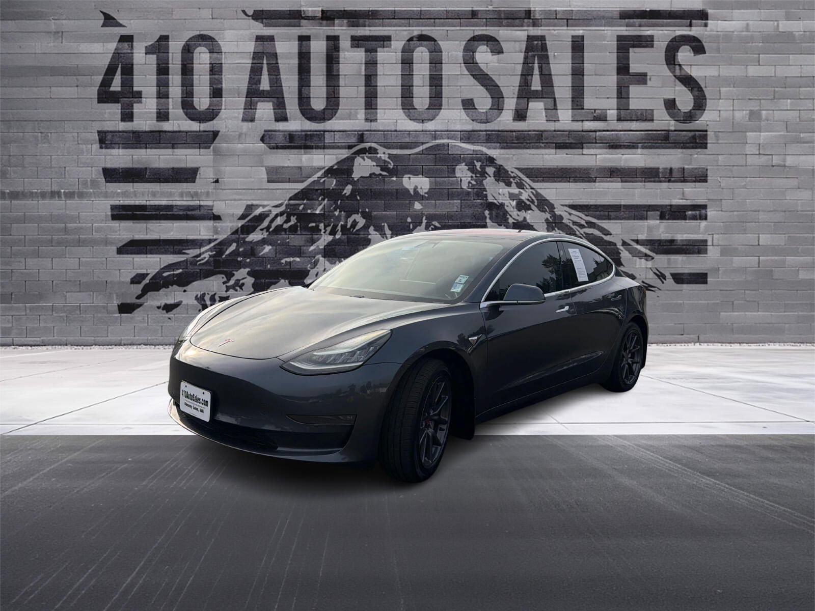 Used 2018 Tesla Model 3 Long Range RWD image 6