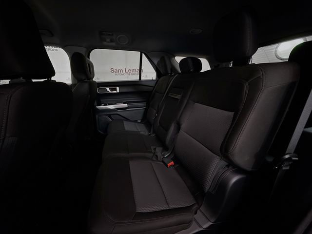 Used 2023 Ford Explorer XLT image 23