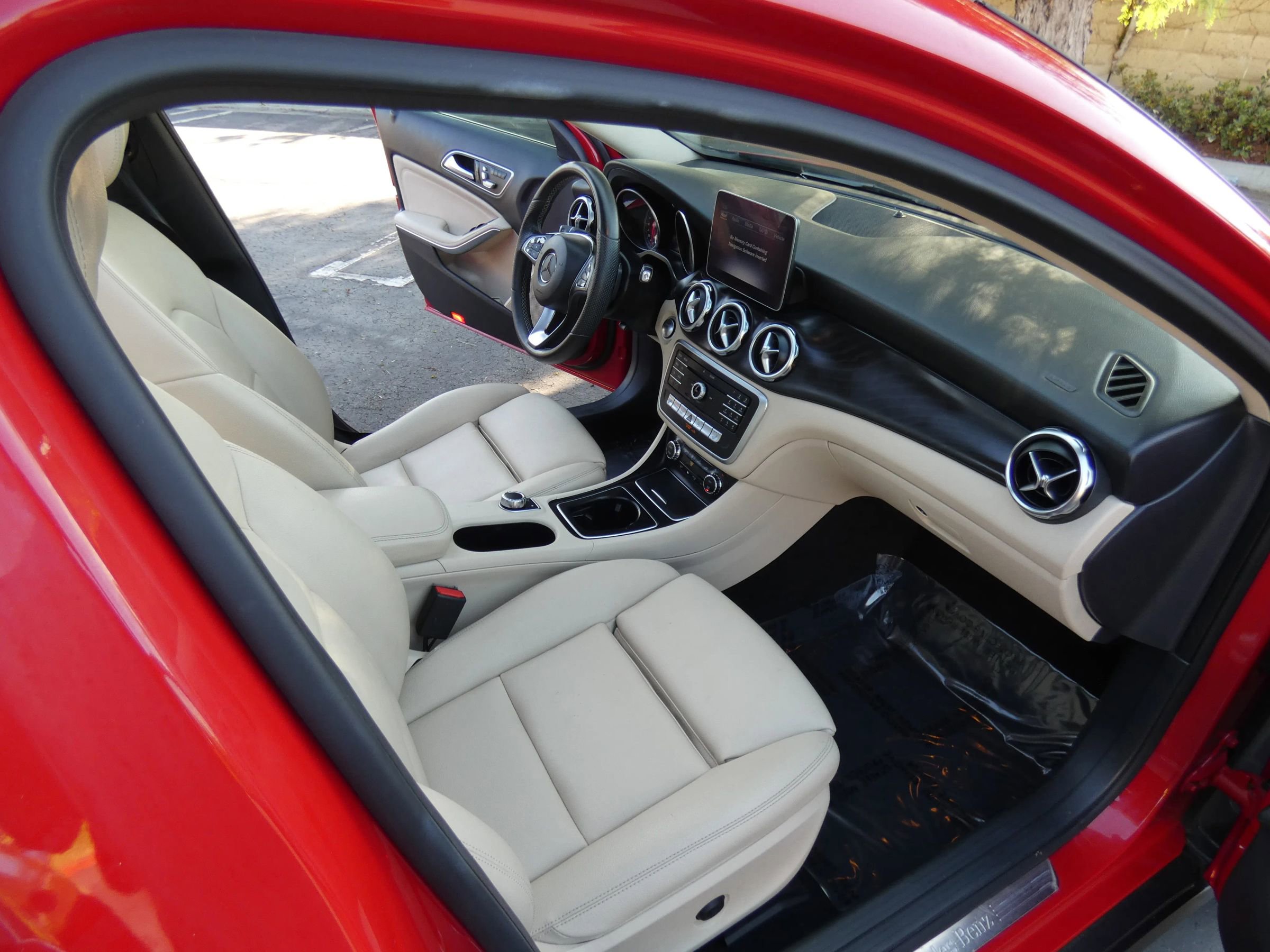 Used 2019 Mercedes-Benz GLA 250 image 23