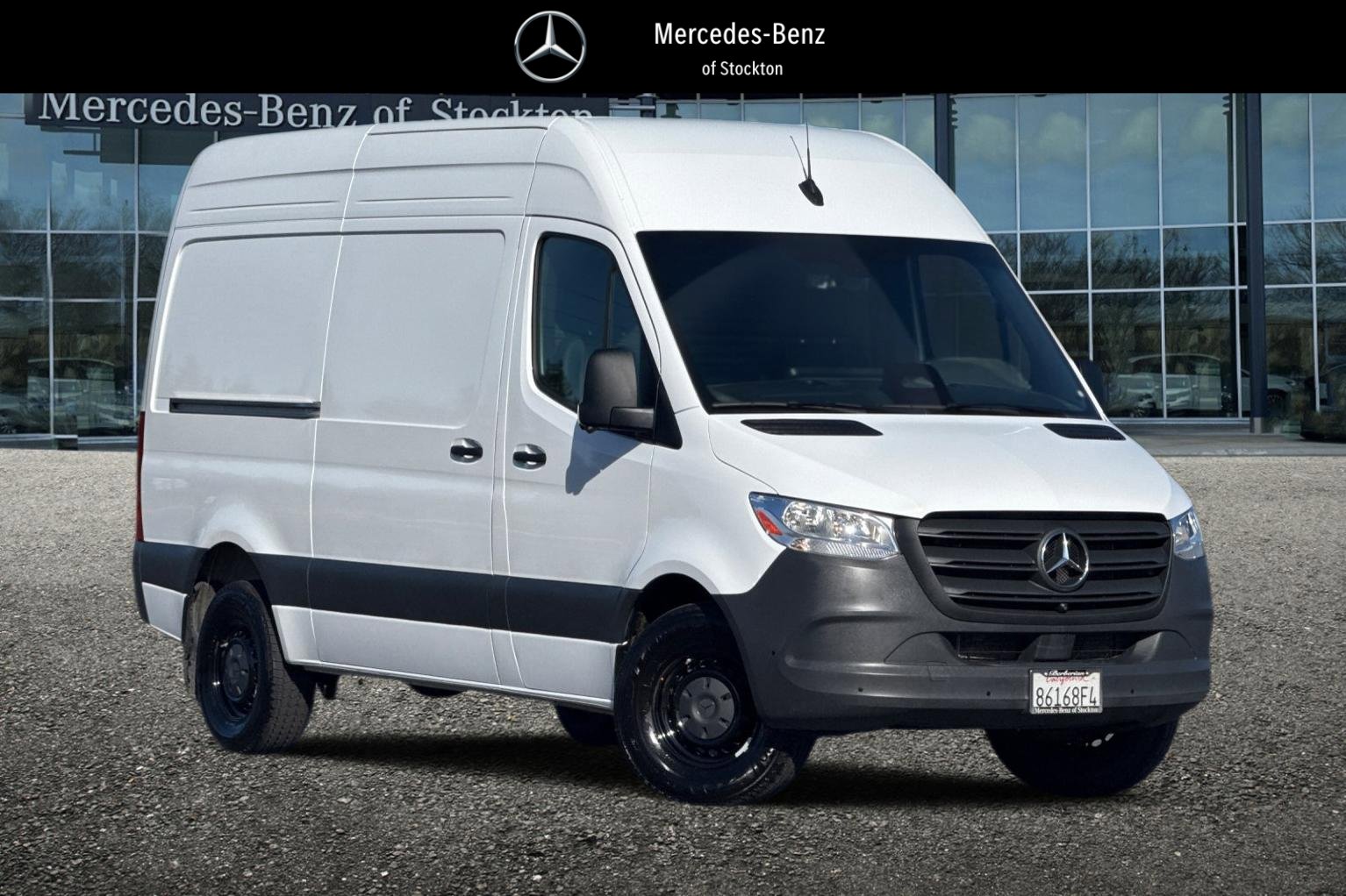 Used 2025 Mercedes-Benz Sprinter 2500 image 1