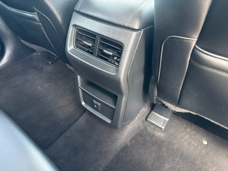 Used 2020 Ford Edge SEL AWD/4WD image 28