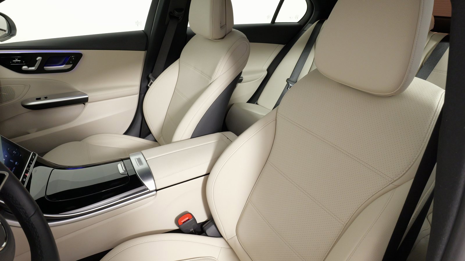 Used 2024 Mercedes-Benz C 300 4MATIC Sedan image 50