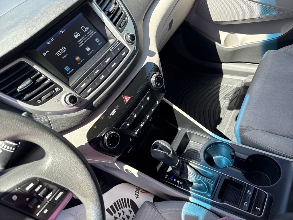 Used 2018 Hyundai Tucson SEL AWD/4WD image 16