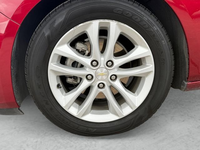 Used 2018 Chevrolet Malibu LT image 23