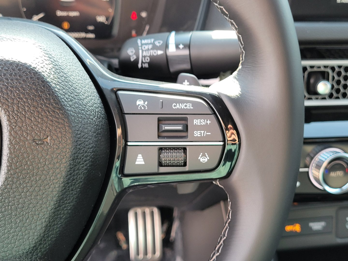 Used 2025 Honda Civic Sport Touring image 23