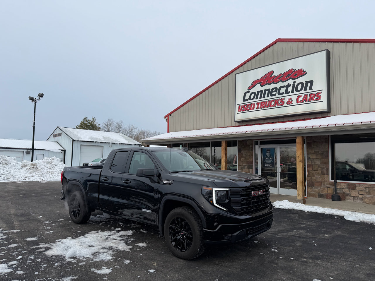 Used 2026 GMC Sierra 1500 Elevation image 1