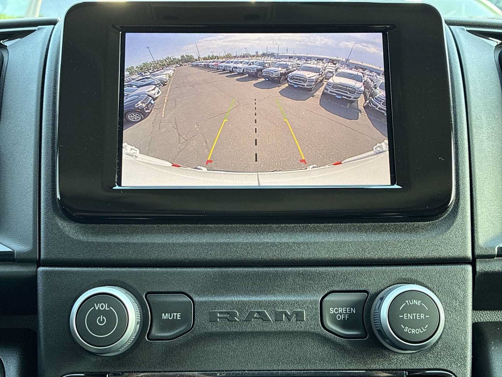 New 2026 RAM ProMaster 3500 w/ Cold Weather Group FWD image 21