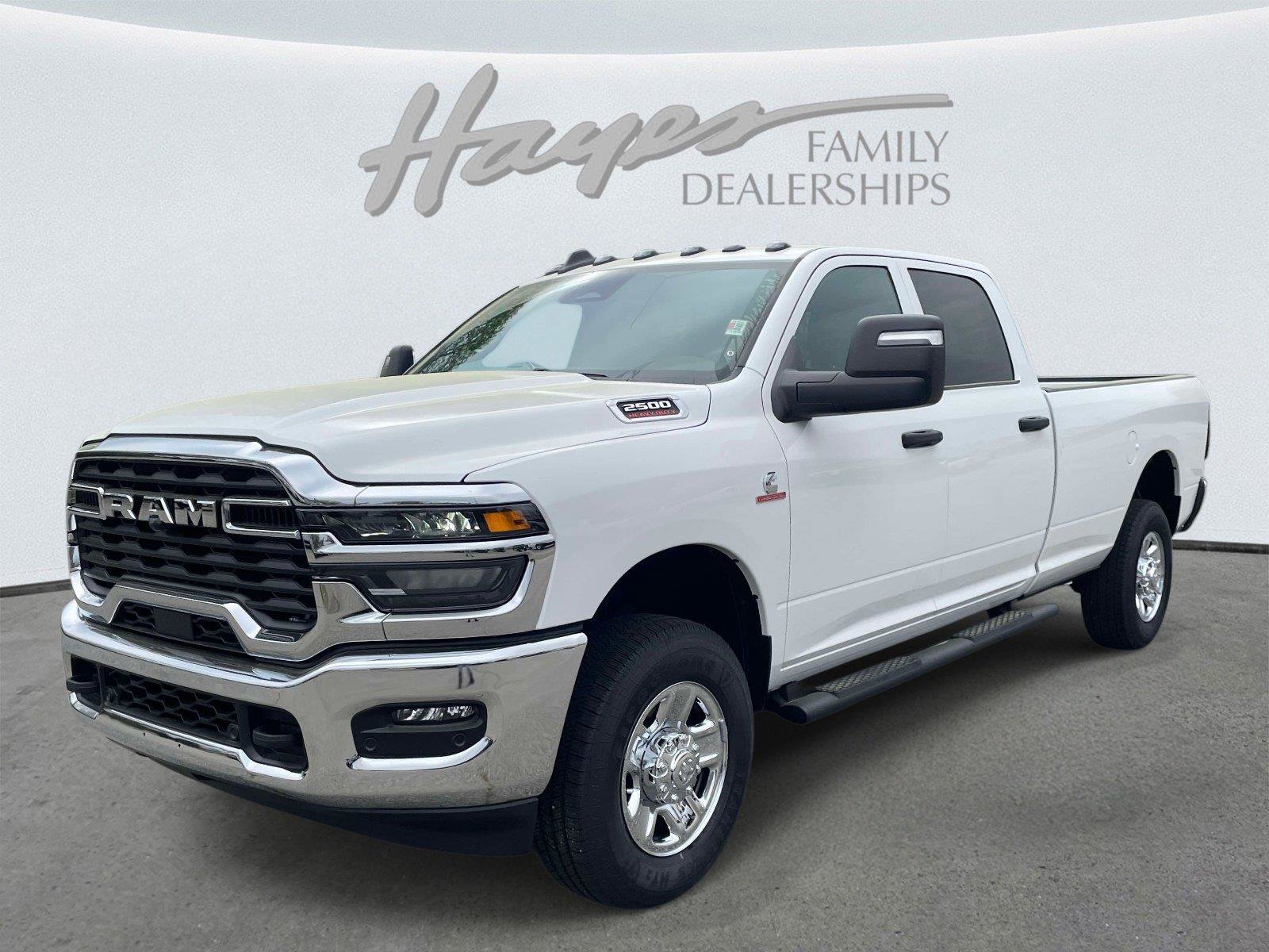 New 2026 RAM 2500 Tradesman AWD/4WD image 7