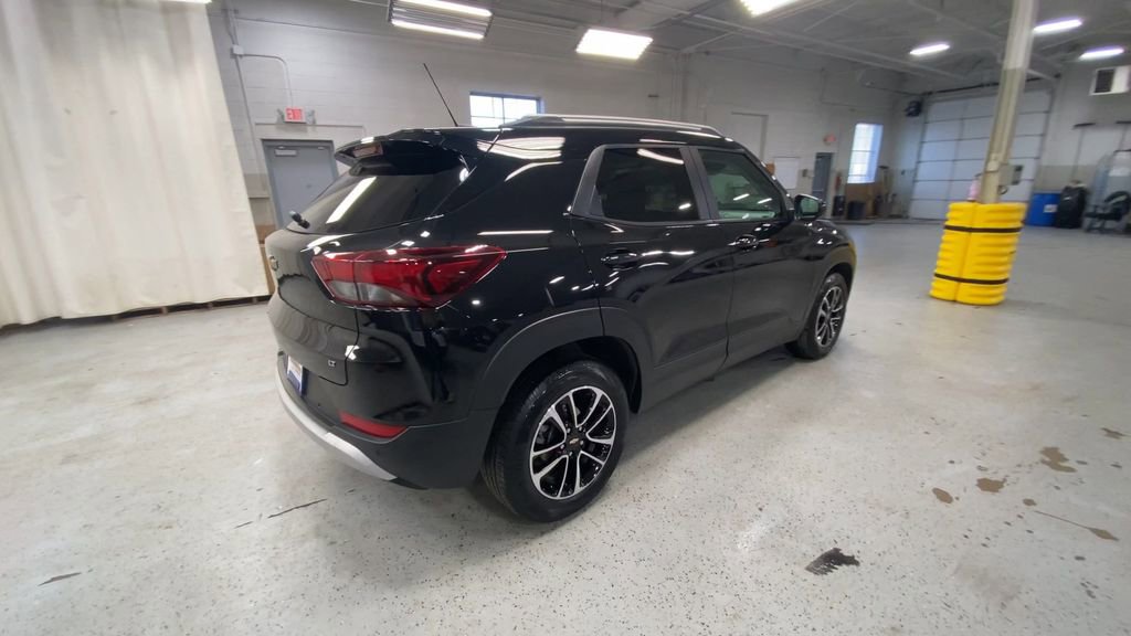 Certified 2024 Chevrolet TrailBlazer LT w/ Convenience Package image 11