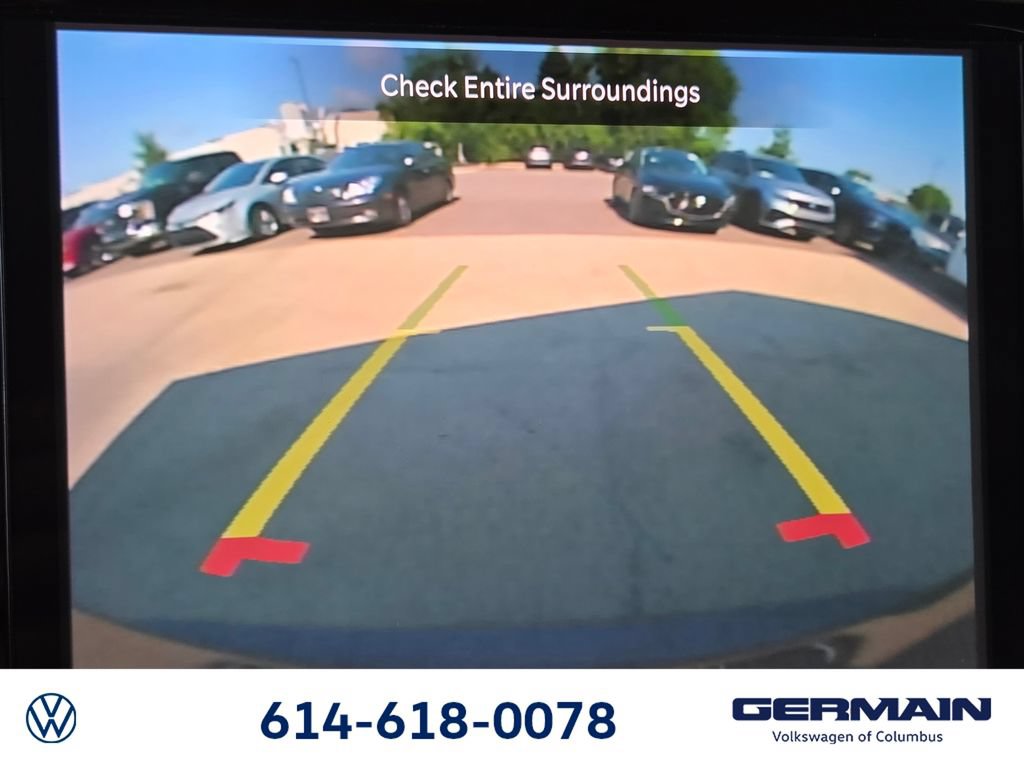Used 2023 Chrysler Pacifica Touring-L w/ S Appearance Package AWD/4WD image 37