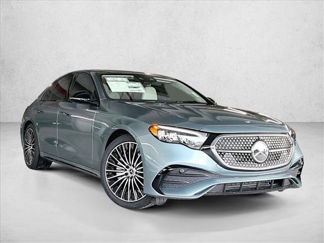 New 2027 Mercedes-Benz E 450 4MATIC Sedan image 2
