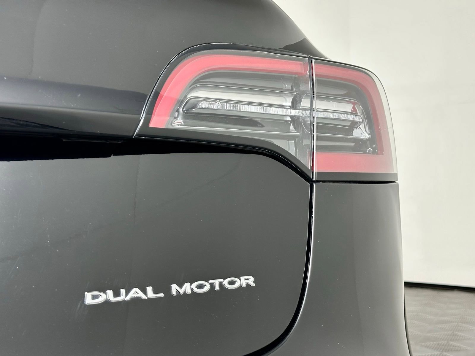 Used 2020 Tesla Model 3 Long Range image 12