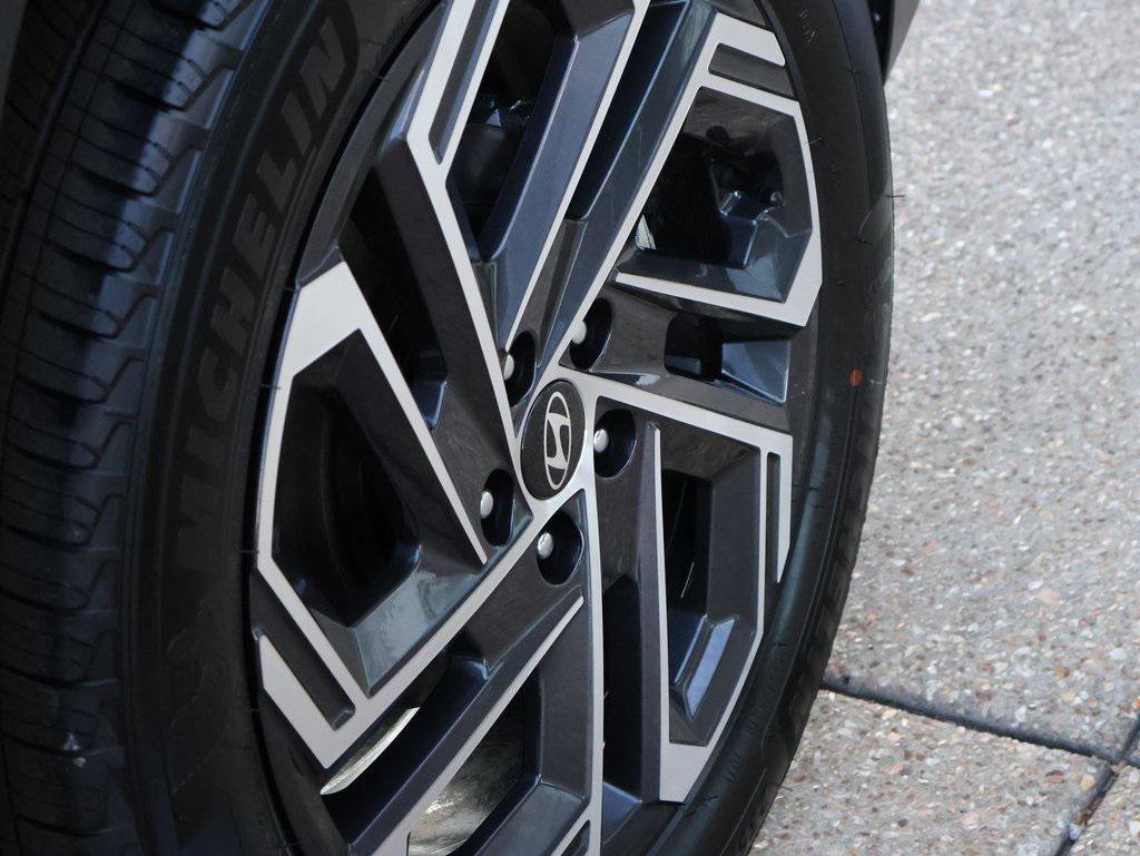 New 2026 Hyundai Tucson Limited w/ Tow & Go Package image 42