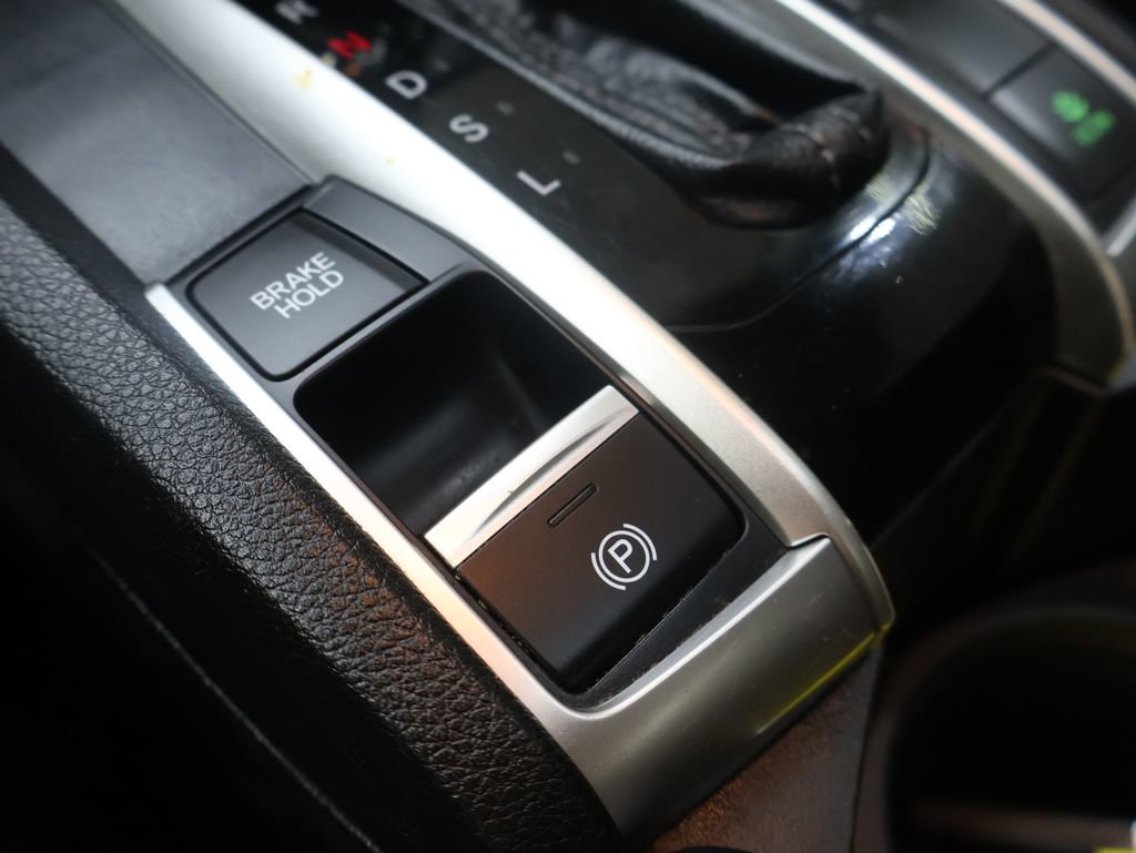 Used 2020 Honda Civic EX-L image 29