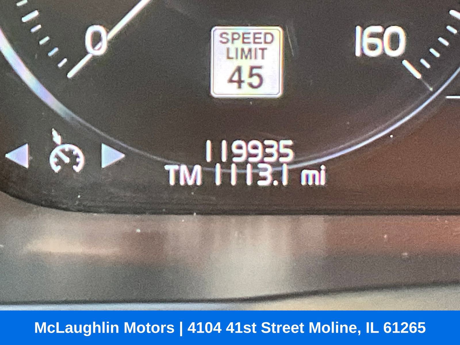 Used 2016 Volvo XC90 T6 Momentum w/ Protection Package Plus image 18