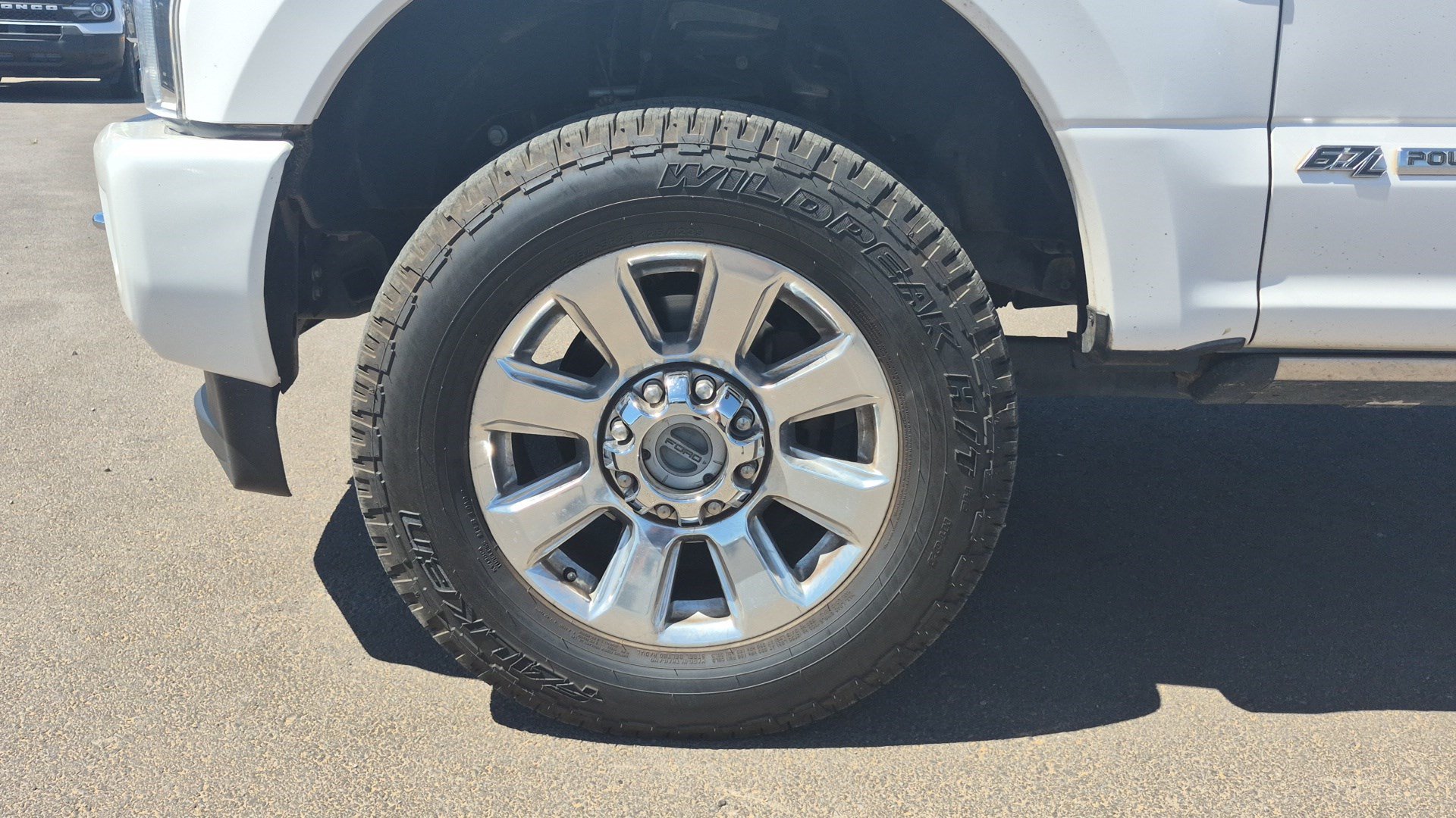 Used 2017 Ford F350 Platinum w/ Platinum Ultimate Package AWD/4WD image 10