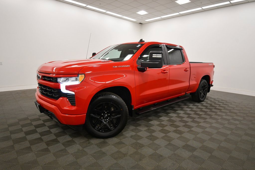 Used 2023 Chevrolet Silverado 1500 RST w/ Protection Package image 2